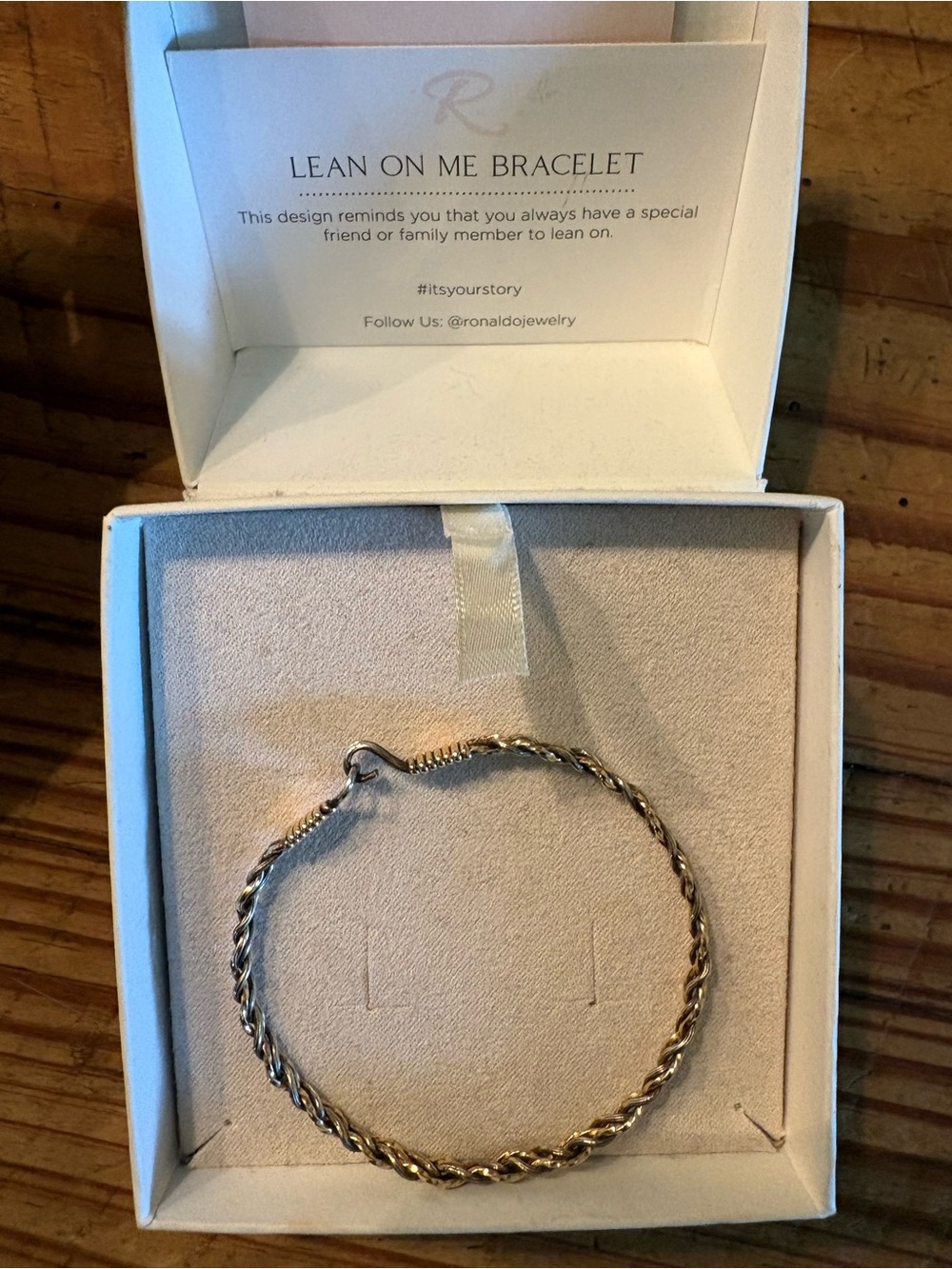 Lean On Me Twisted Rope Bracelet in Silver size 7